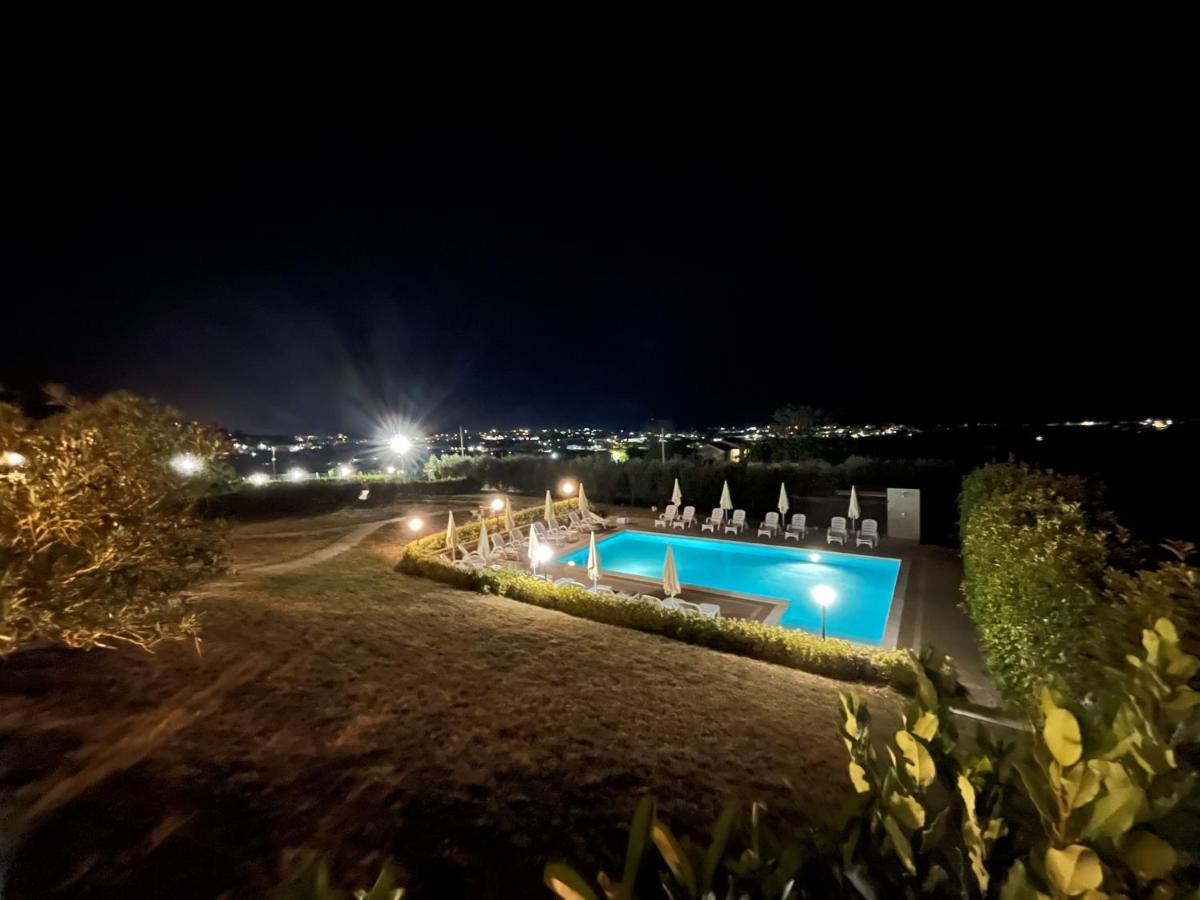 Vigneto - Italian Restaurant & B&B Villa Rosa Di Martinsicuro 外观 照片