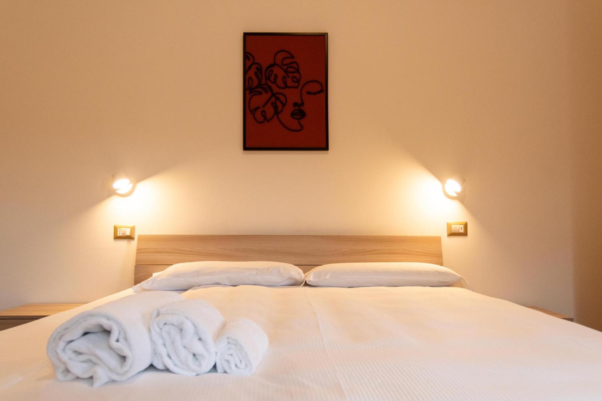 Vigneto - Italian Restaurant & B&B Villa Rosa Di Martinsicuro 外观 照片