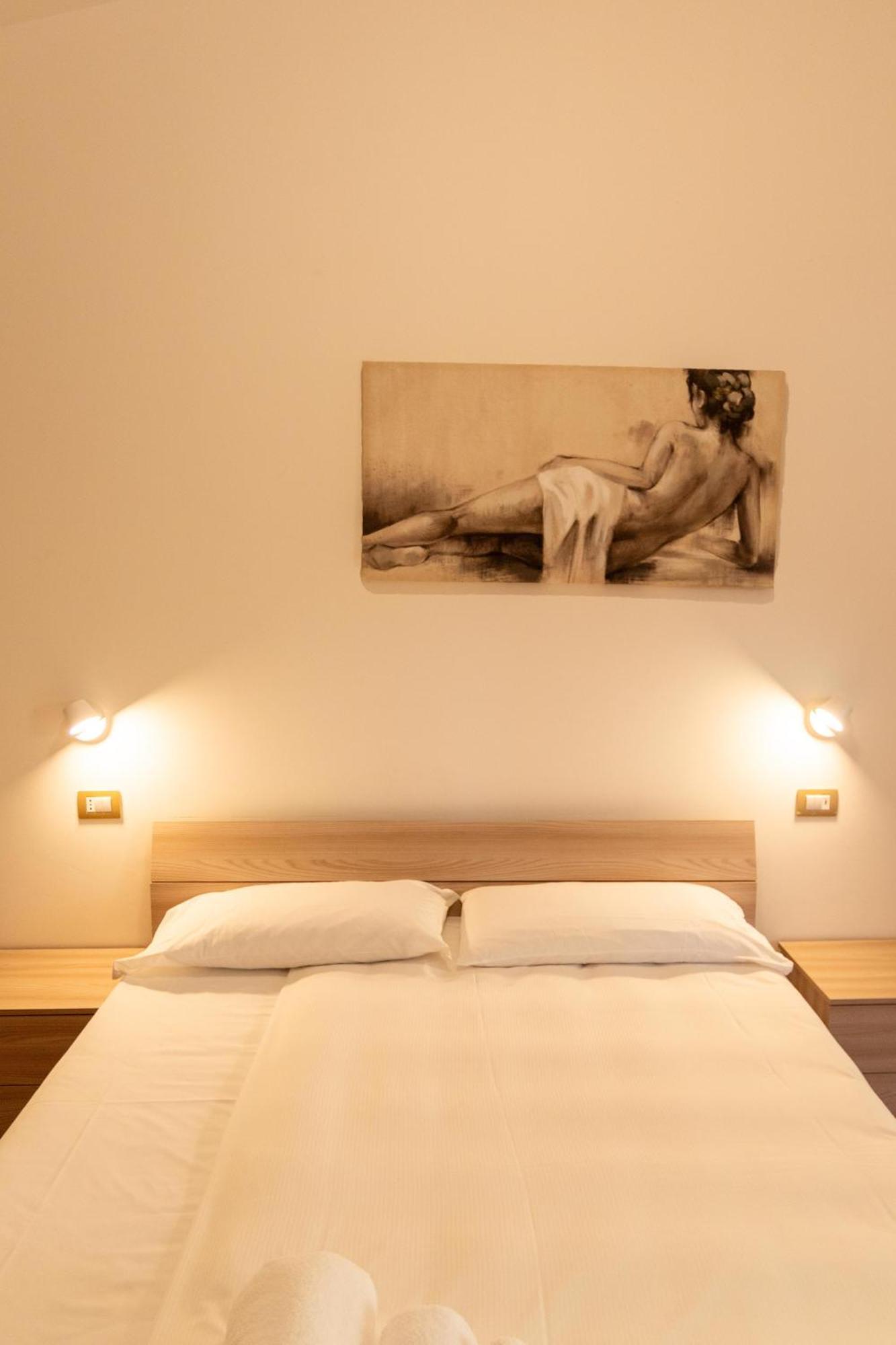 Vigneto - Italian Restaurant & B&B Villa Rosa Di Martinsicuro 外观 照片